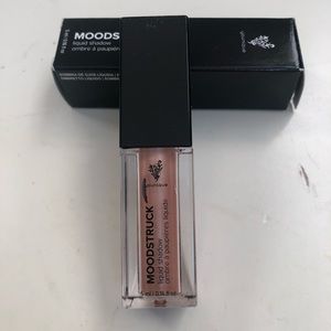 Younique Makeup Moonstruck liquid shadow